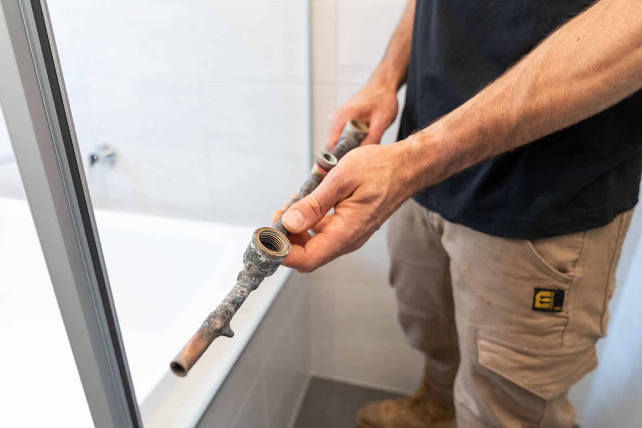 Fix A Broken Pipe Inside A Wall Burst Pipe In Wall