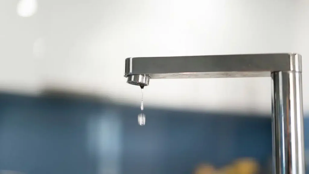 Reasons Your Tap Is Leaking Reasons Your Tap Is Leaking