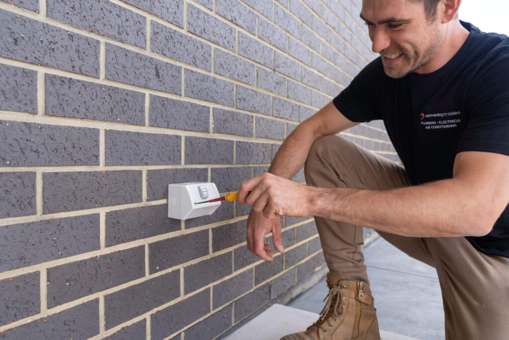 Double Weatherproof PowerPoint