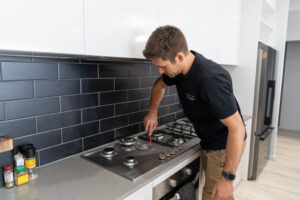 Install Electric Cooktop Install Electric Cooktop